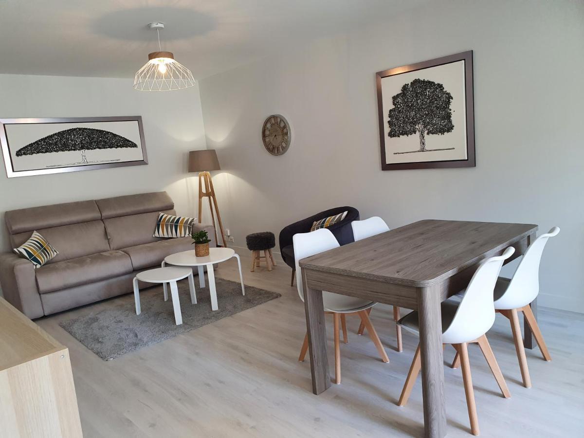 Magnifique Appartement Avec Garage Prive Et Terrasse Reims Esterno foto
